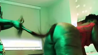 Bubble Booty Cougar Ms Marshae vs DILF Master Wolf HausofGold
