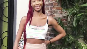 Kimmy 24 years older makeup artist and photo camgirl