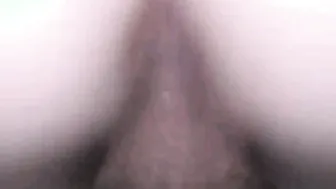 Lip Gripping Leaking Snatch Ride