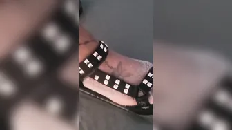 Beauty Beach Toes ***watch till the End***