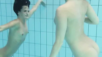 Silvie and Zhanetta are Nude inside the Pool