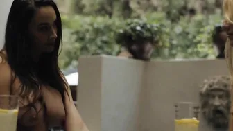 Chanel Preston Kenna James Into Dyke Exposing Soak Cunt
