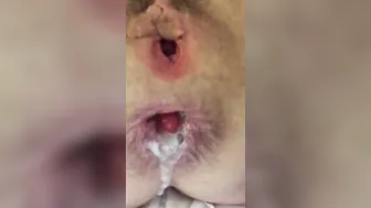 Thick Anal Cummed out of Bombshell Granny’s Booty