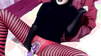 Gothic bimbos Having Fun with her Vibrator - Mavis Cosplay