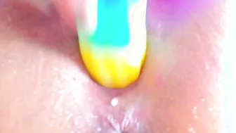 Nairobis Masturbates with her Sex Toy until Squirting