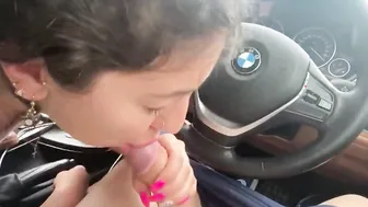 Blowing a strangers cock inside the vehicle and swallowing his Hottie cum