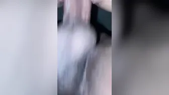 Honduran Vagina Couldn’t Stop Cumming on this Fat Fellatio Penis