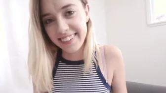 18 Year Old slut give bj and rubs