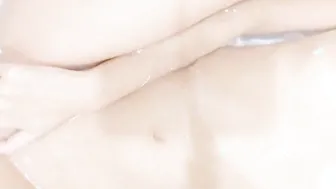 Facetime and Masturbate inside the Bathtub with you