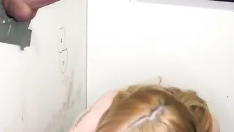 Bigtitted Bombshell pussyfucking at gloryhole