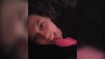 Girlfriend Kitty toying herself