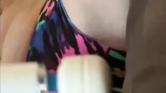 Hotwife Putting inside and taking out Kegal Nuts