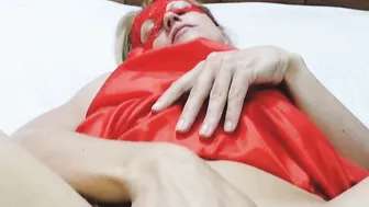 Vulgar Bimbo Finger Bang her Leaking Snatch Closeup