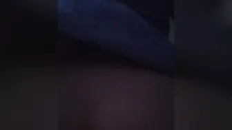 Мое второе домашнее скачет на члене на день рождения point of view