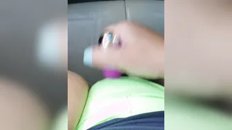 Masturbating inside Traffic