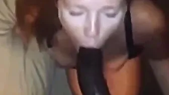 Slutwife Blowing Ebony Dick