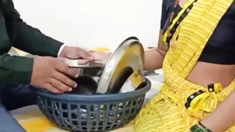 Bartan lelo bahut Shasta mal hai