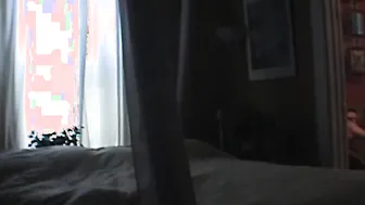 Bimbo getting it on with landlord