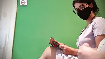 Risk I flash my penis to bimbos inside the dentists