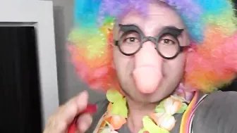 CREEP CLOWN DIPPED THIS HOE(German) SEX-FREUNDSCHAFTEN