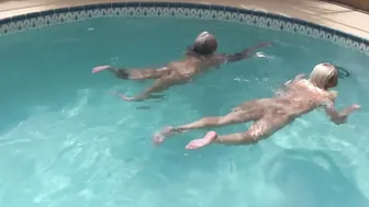 All the Housewives want to Lick her Soak Cunt