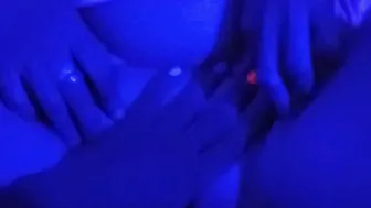Mi Vecina Quiere Sexo y Le Terminó Dando Por El Culo