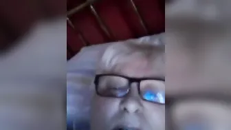 BBW GRANDMOTHER bisessuale si masturba per me