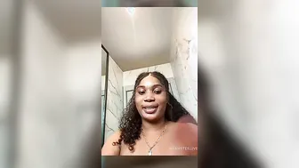 African women vanessa play twat with vibrator at outdoors washroom