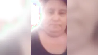 BBW vedova con le poppaione di fuori