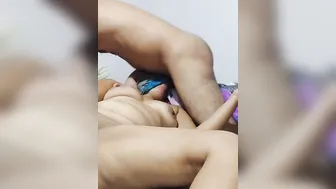 اجي تشوف القحبة ديالي كتمص ليا زبي وتتكفت بفݣوسة جتها سخونية مع نص ليل