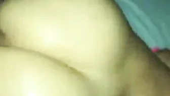 Se Pone Cachonda En Medio De La Noche