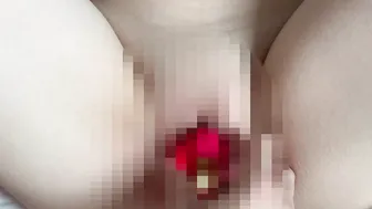 【個人撮影】素人パイパン彼女が高性能吸引バイブで痙攣しながらの連続イキ！クリトリスをじっくりおもちゃ攻めしました。attacking Japanese Amateur Snatch with Vibrators