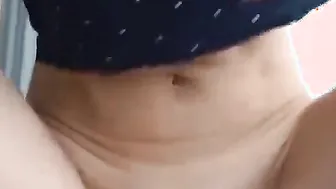 Me Follo Rica Jovencita Mientras Su Madre no Esta