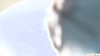 Atrakcyjna milf z Datezone robi laske z usmiechem i do