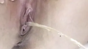Older Pissing x4