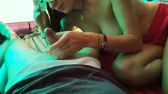 Camping porn video – Questa Figa Dalle Tette MORBIDISSIME Magnificamente Lo Succhia inside Tenda
