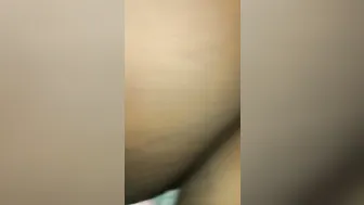 Cum into her