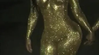 African Beauties and the Ass