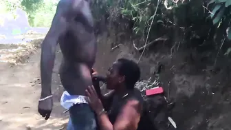 Bbw patricia 9ja was masturbating on the road side looking for assistance