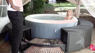 Skinny british voyeur watches ebony slave tug outdoor