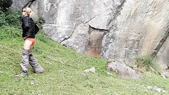 cunt with mouth Caught Pee inside Outdoor on Mountains
