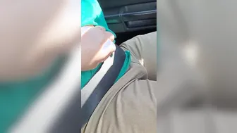 GWAPONG GRAB DRIVER NAGPAHIPO AT TINIGASAN