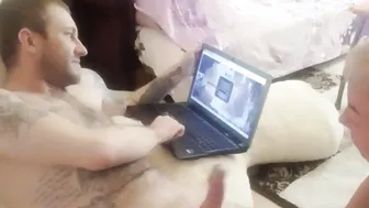 I play on the computer I gotten jerked off and