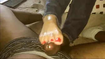 Nesha Red Feet