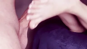 Gigantic Jizzed on the Feet of my Friend with Wrinkled Soles