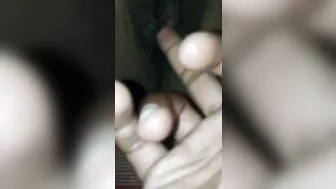 Fingers my Lover for 10 Mins (Part one)