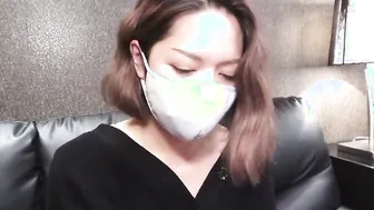 つけ込み中出しセックス！最初は拒絶し不貞腐しゴムはしてと言っていた娘が快楽に溺れ従順になった挙げ句