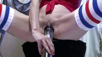 Pee on my Bong and Smoking