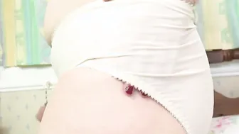 AuntJudys - Big Titted 43yo red head Auntie Velvet blows your dick (Virtual pov)