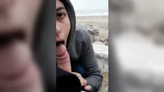 Mamada Y Semen En La Boca - En La Playa - ¡¿nos Atraparon ?
